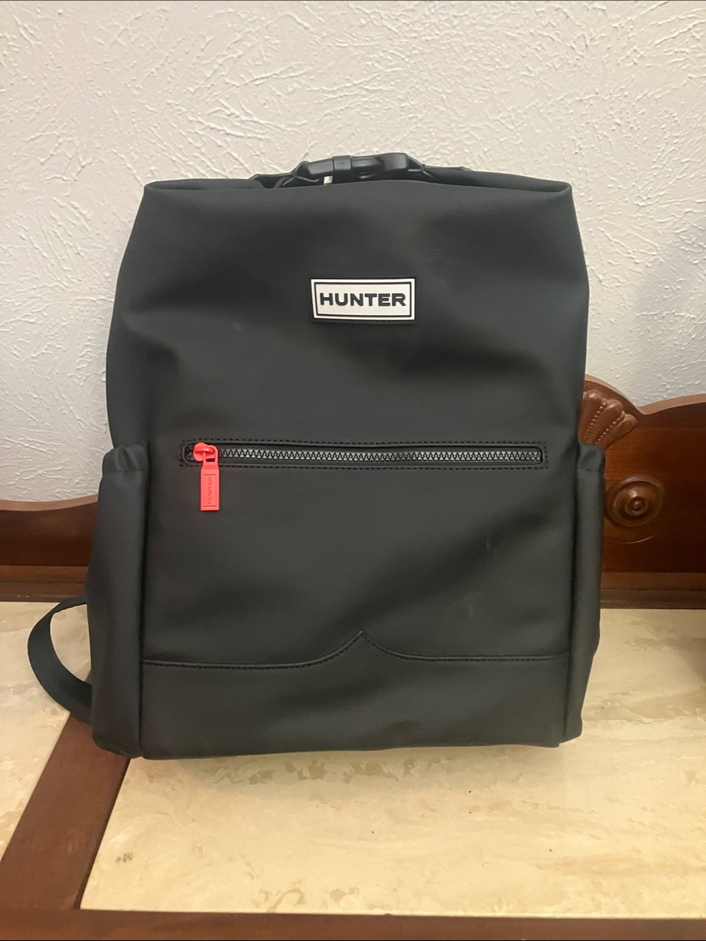Hunter Black Backpack with Red Zip Pull-Clip Top Style